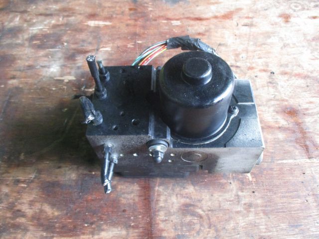 ABSアクチュエーター