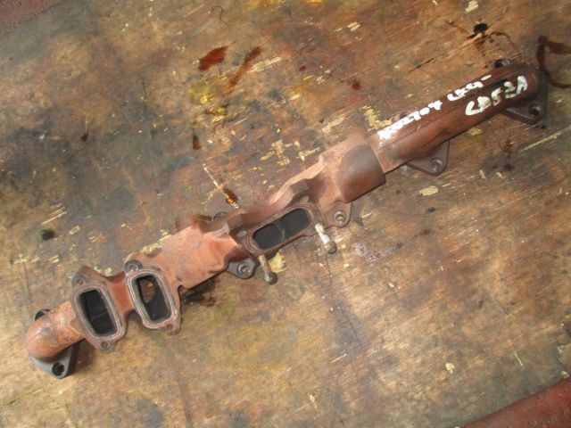 エキゾーストマニホールド