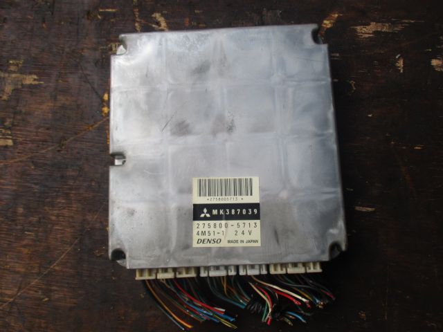 エンジンコンピューター