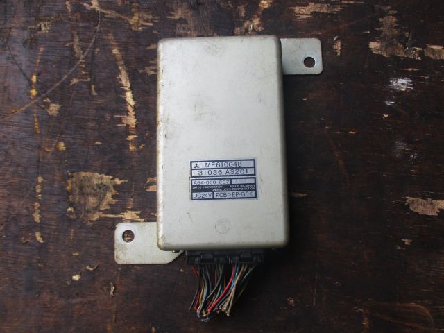 ミッションコンピューター