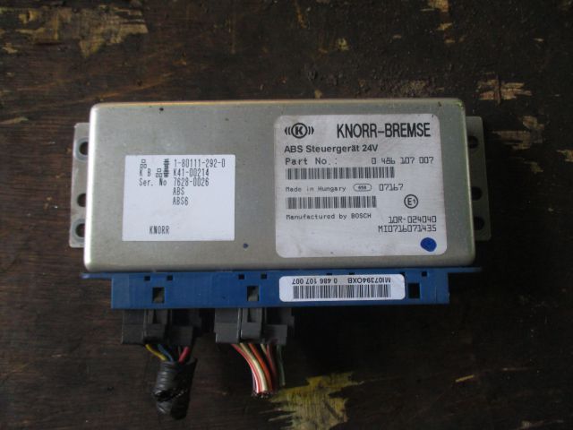 ABSコンピューター