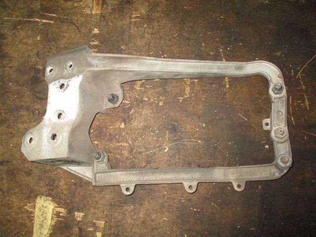 ライトステイ(左)