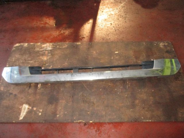 ラジエーターグリル