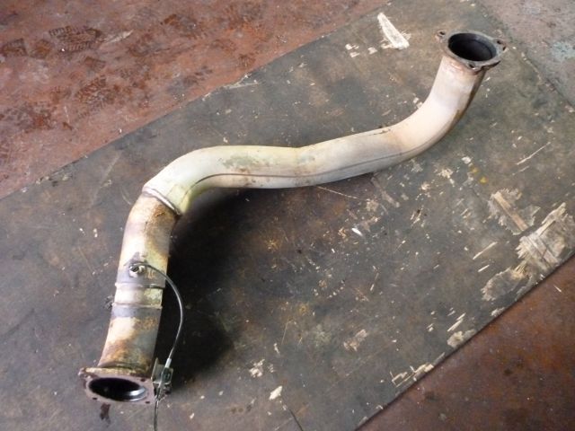 マフラーパイプ