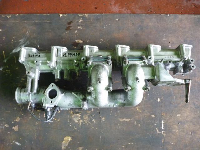 インレットマニホールド