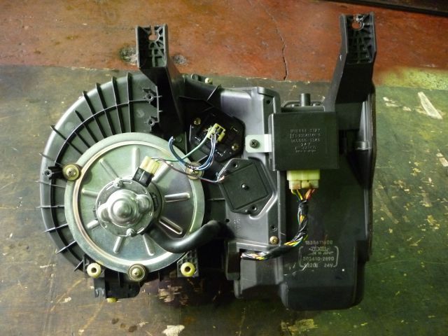 ブロアモーター