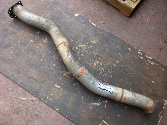 マフラーパイプ