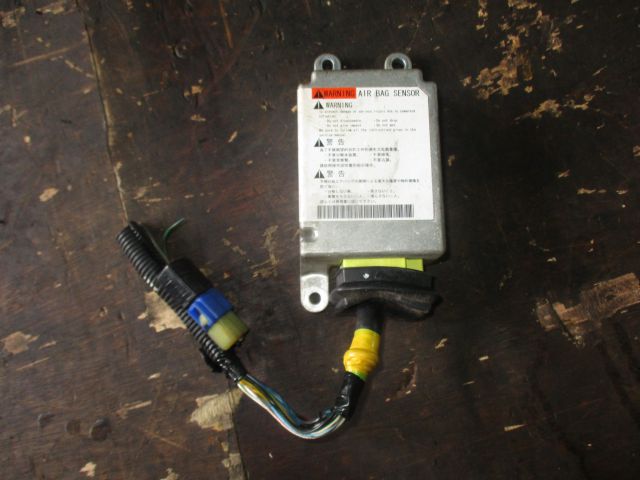 エアバッグコンピューター