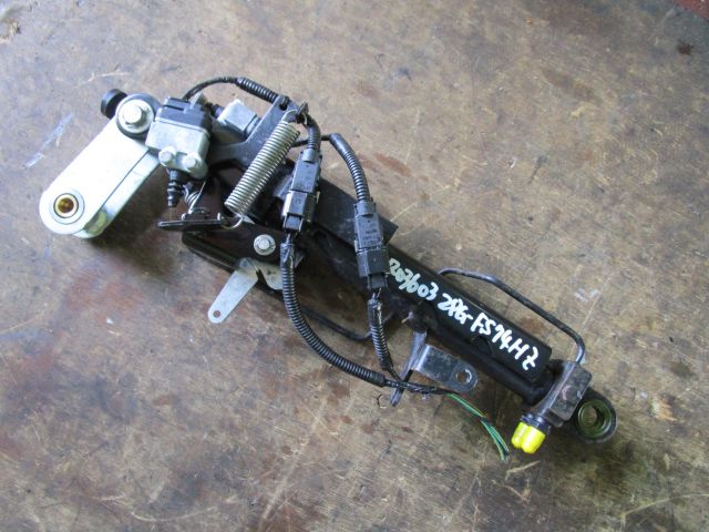 チルトシリンダー