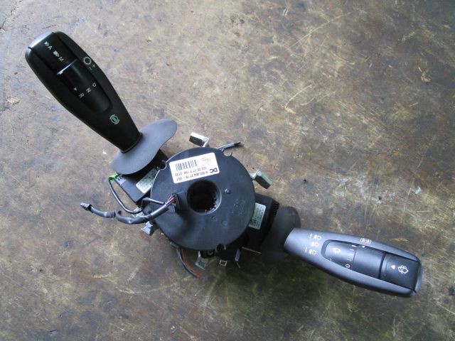 コンビネーションスイッチ