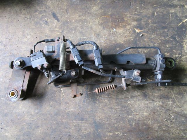 チルトシリンダー