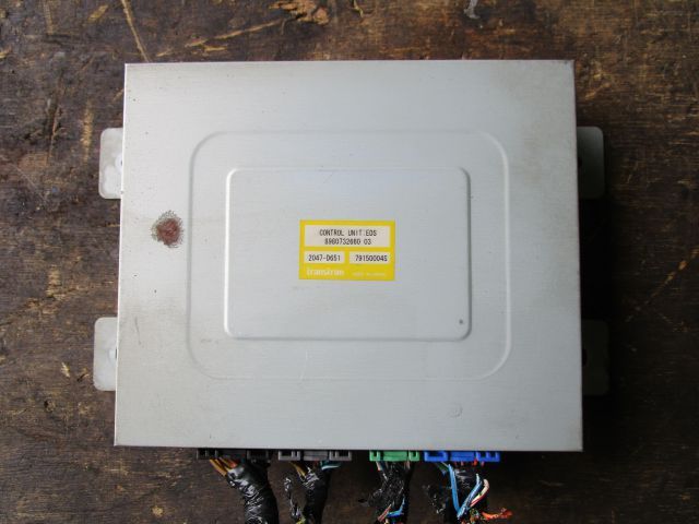 ミッションコンピューター