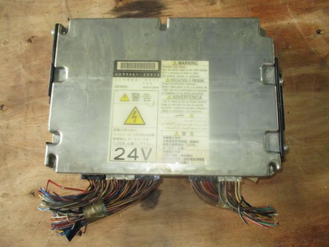 エンジンコンピューター