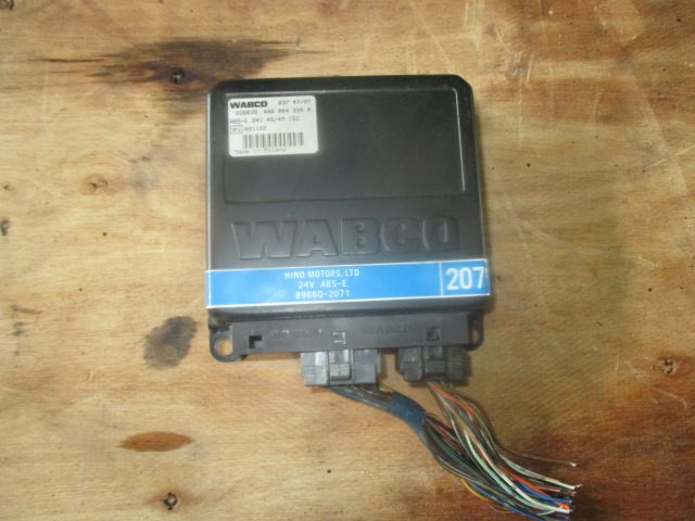 ABSコンピューター