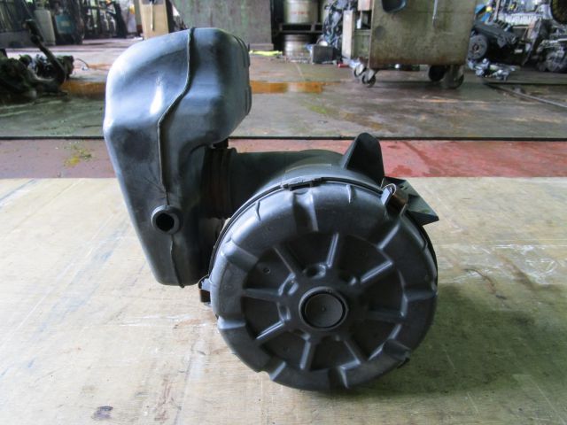 エアクリーナー