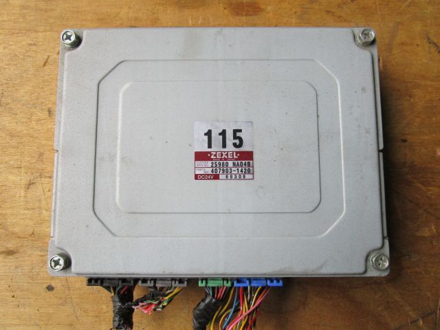 ミッションコンピューター