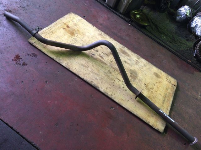 マフラーパイプ