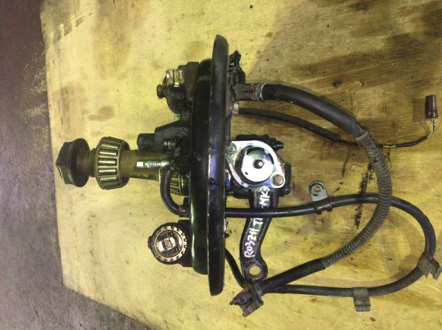 ナックルAy1軸目(左)