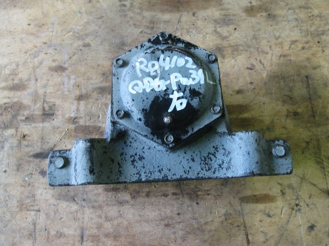 スプリングサドル(右)