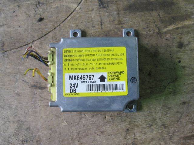 エアバッグコンピューター