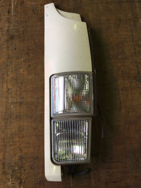 コーナーパネル(右)