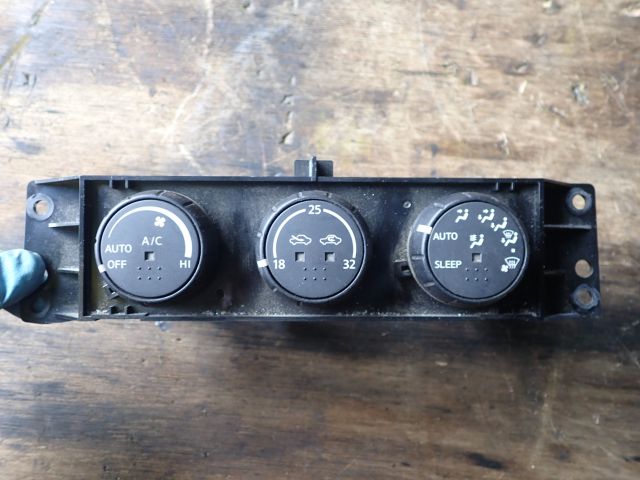 エアコンパネル