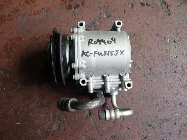 ACコンプレッサー