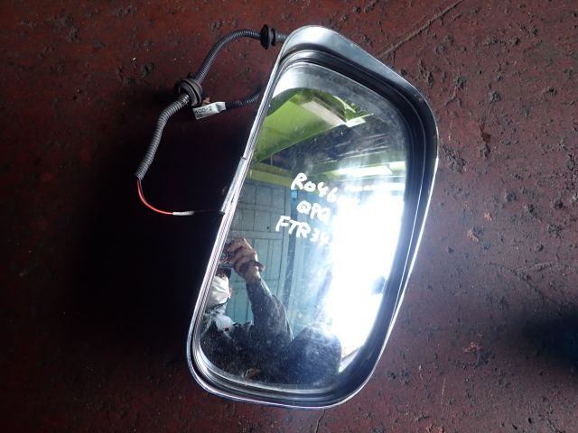 サイドミラーAy(右)