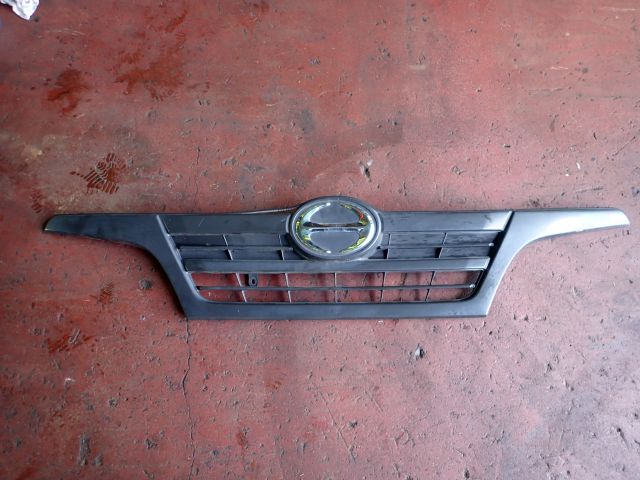 ラジエーターグリル