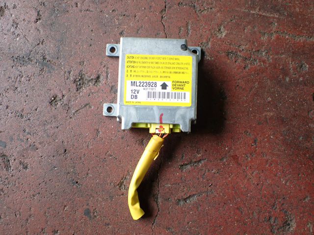 エアバッグコンピューター