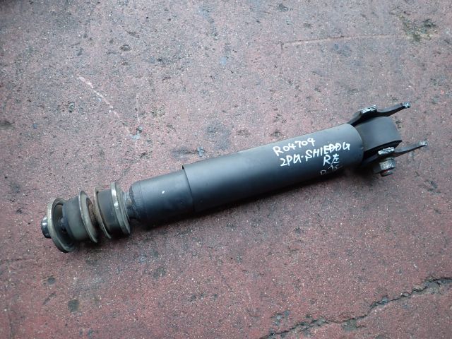 ショックアブソーバー(後左)