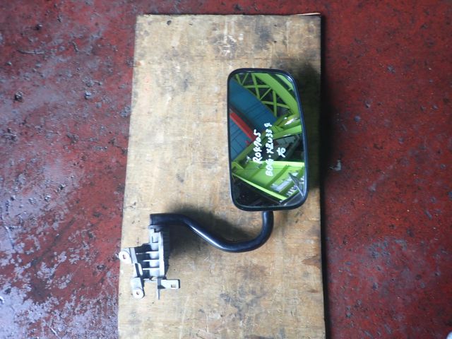 サイドミラーAy(右)