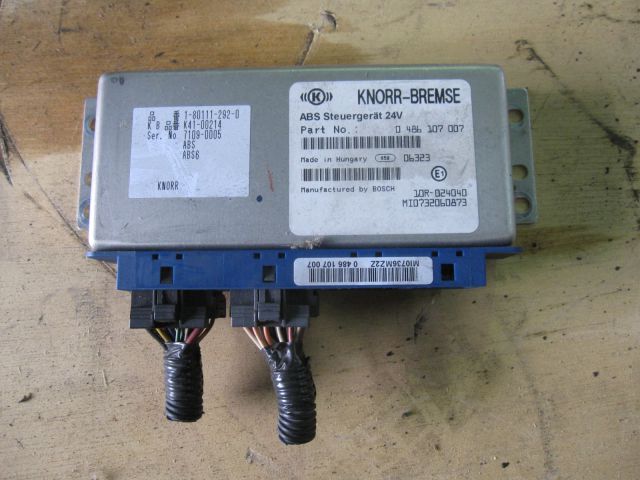 ABSコンピューター