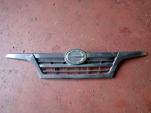 ラジエーターグリル