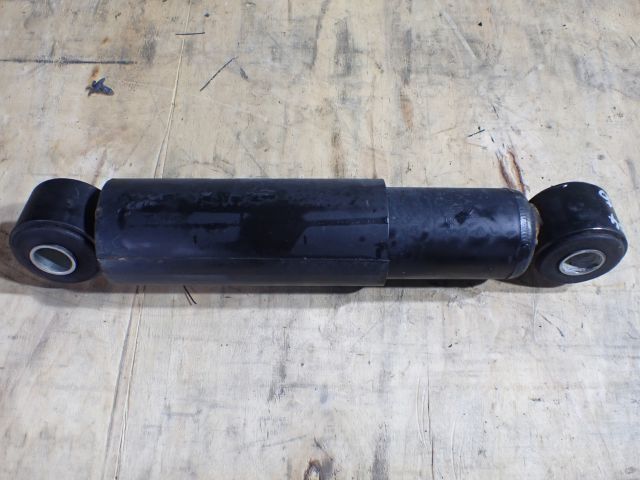 ショックアブソーバー(後左)
