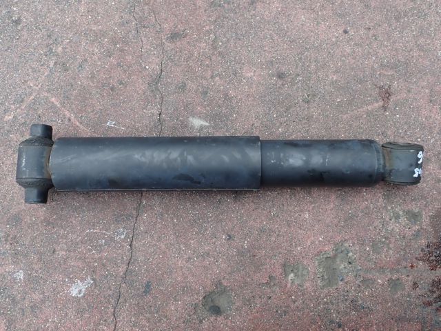 ショックアブソーバー(後左)