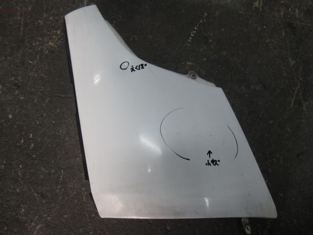 コーナーパネル(右)