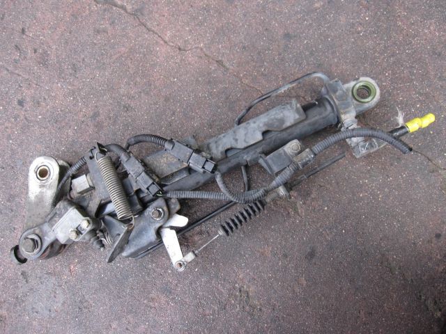 チルトシリンダー