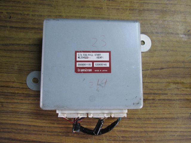 坂道発進補助装置