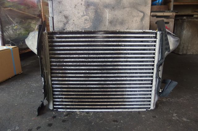 インタークーラー