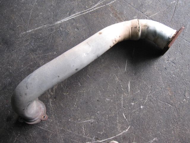 マフラーパイプ