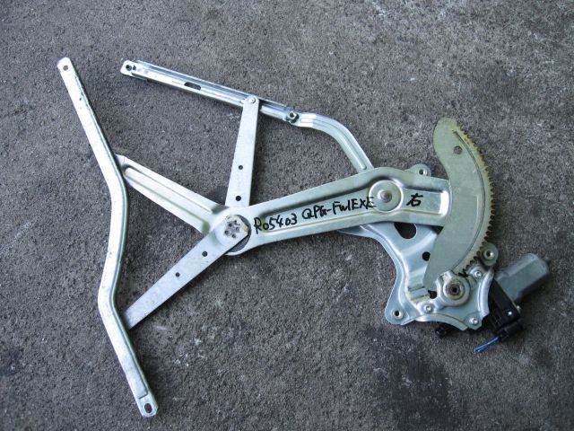 Fドアレギュレーター(右)