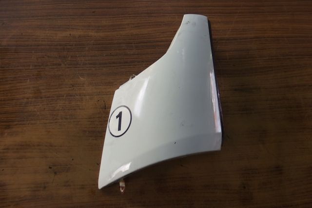 コーナーパネル(左)