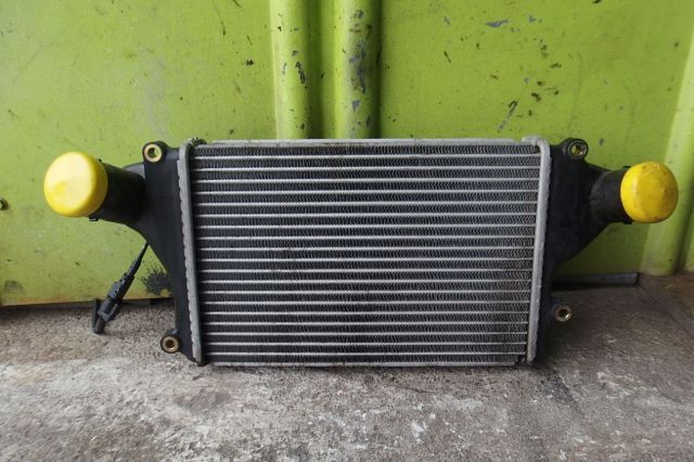 インタークーラー