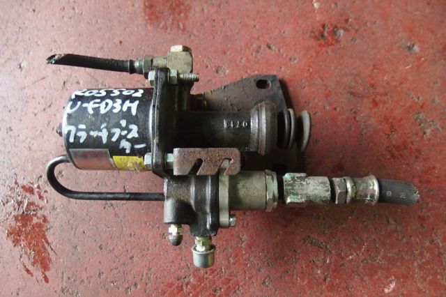 クラッチブースター