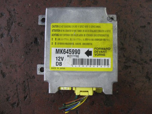 エアバッグコンピューター