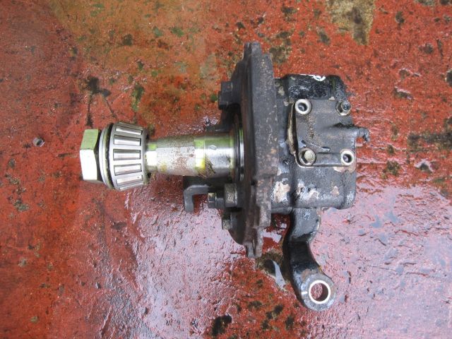 ナックルAy1軸目(左)