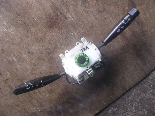 コンビネーションスイッチ