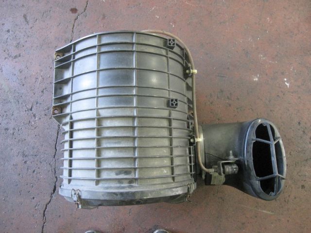 エアクリーナー