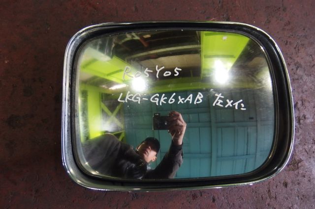 サイドミラーAy(左)